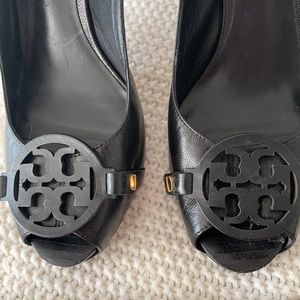 Tory Burch Open-toe Pump Sandals